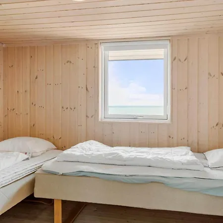 Lf14194-roslev-bagvejen-26 Hébergement de vacances *